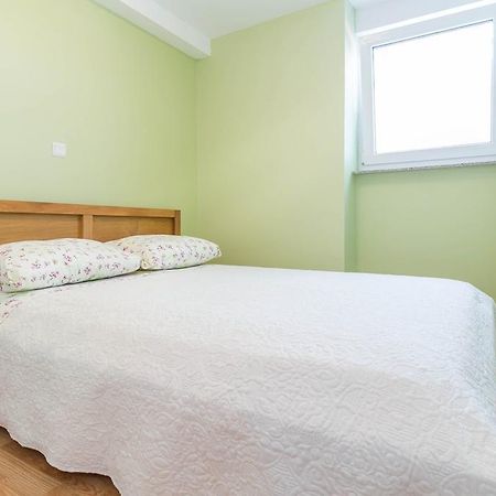 Apartment Mima ميدولين الغرفة الصورة
