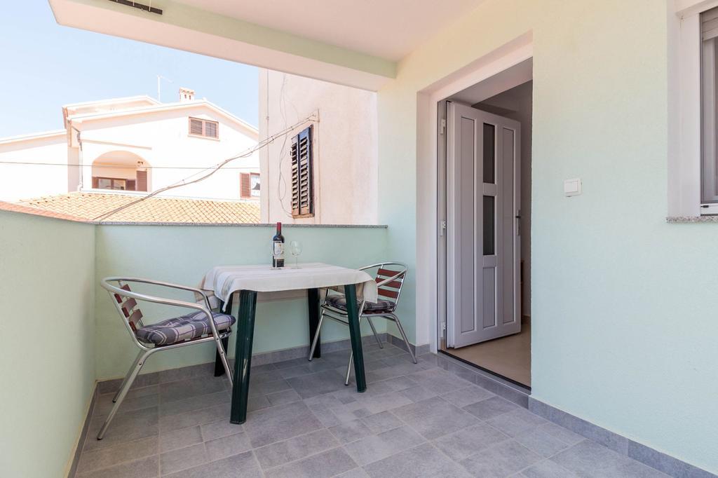 Apartment Mima ميدولين الغرفة الصورة
