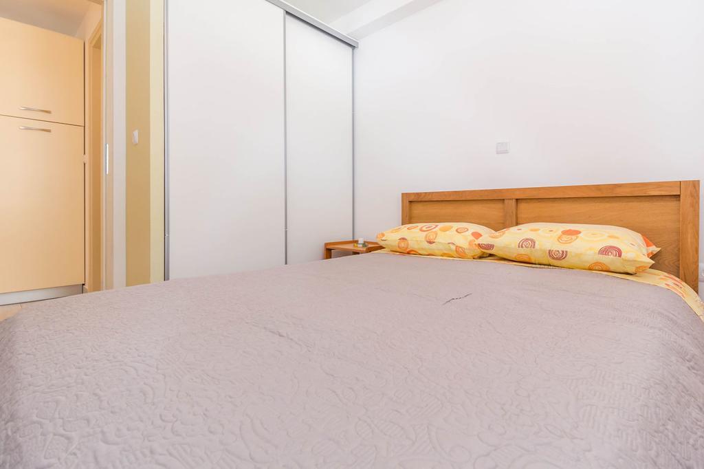 Apartment Mima ميدولين الغرفة الصورة